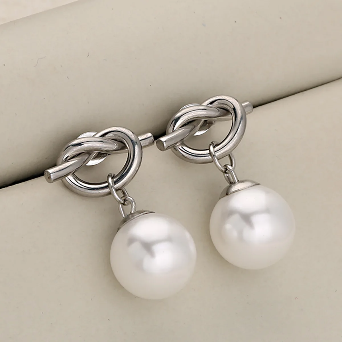 Artisan Knotwork Round Pearl Vintage Luxury Stainless Steel Knotted Heart Stud Earrings for Women, Exquisite in Detail