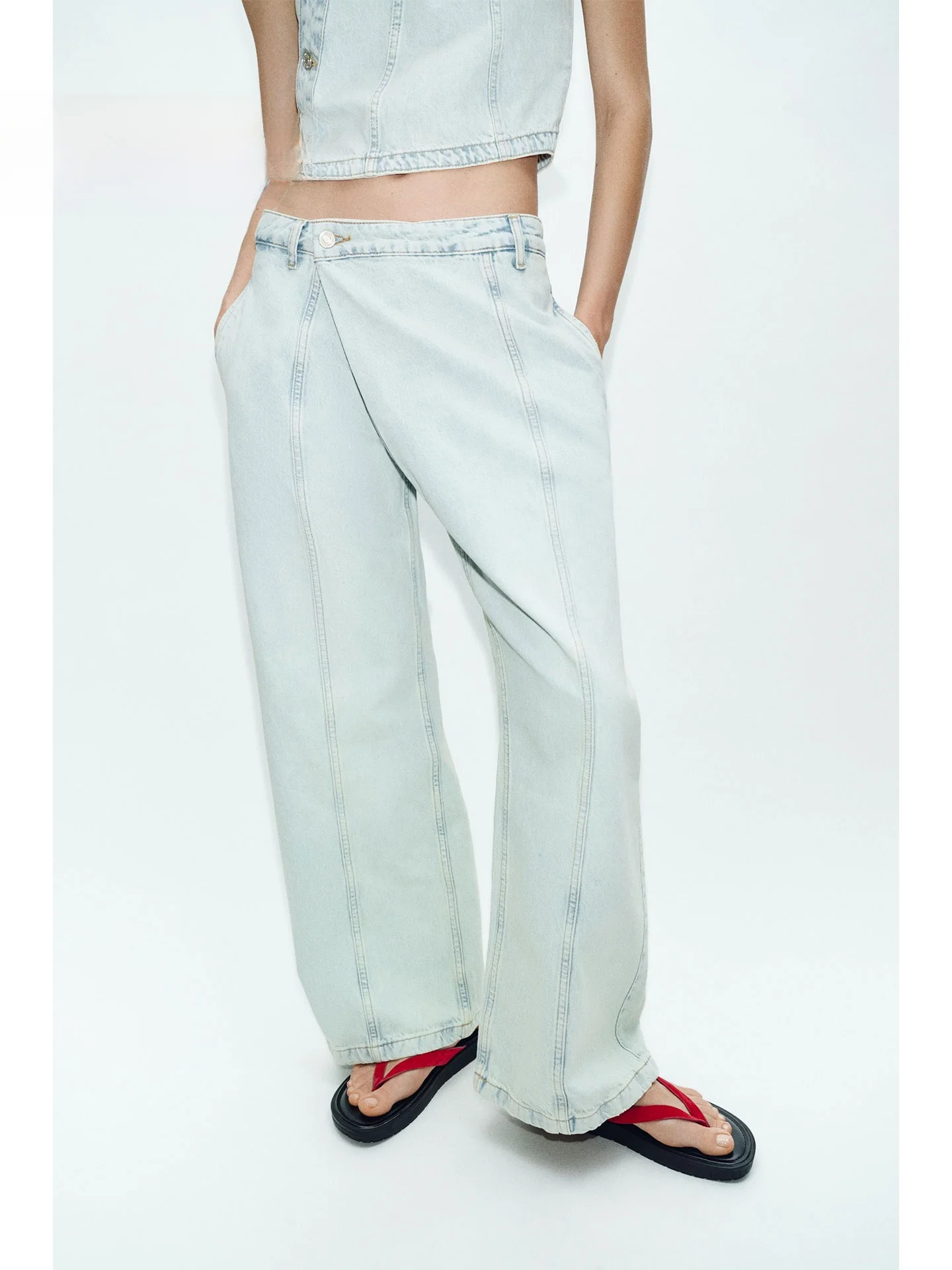 

Low Waist Wide Leg Denim Jeans Women's Loose Fit Wrap Style Summer New 2026 Slimming Effect Ladies Fashion Casual Trousers