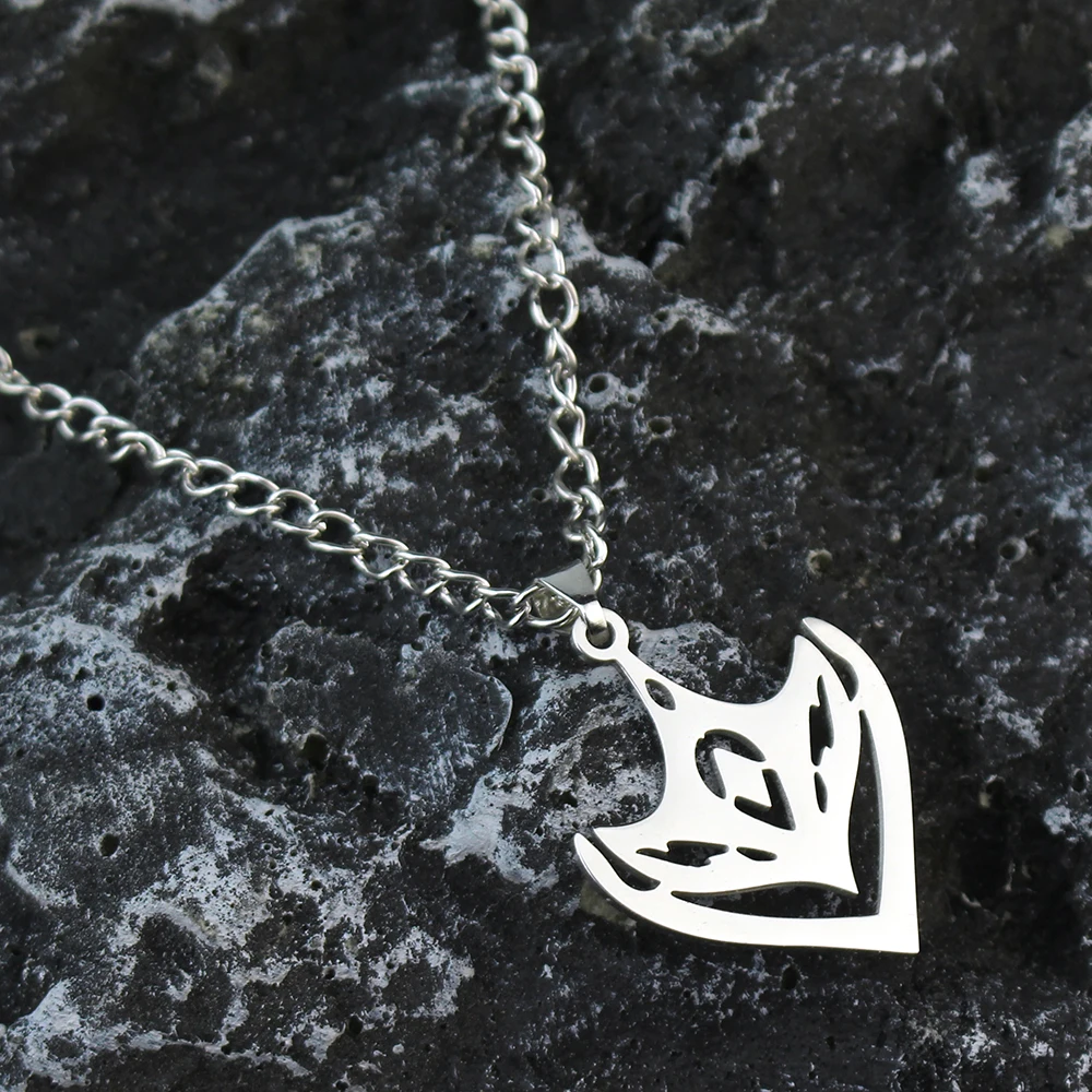 Nuova collana di impatto Genshin per adolescenti Punk Anime Cartoon Tartaglia collana in acciaio al titanio accessori per gioielli per regali da uomo