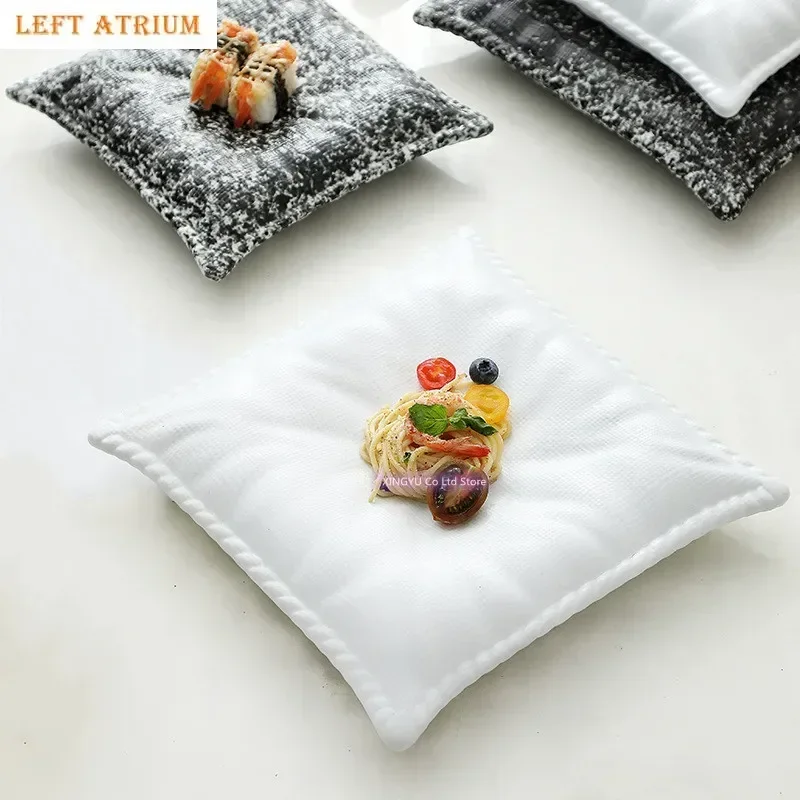 

Креативная тисненая форма подушки, керамическая обеденная тарелка, кухонная квадратная тарелка, черно-белая десертная тарелка, художественная посуда