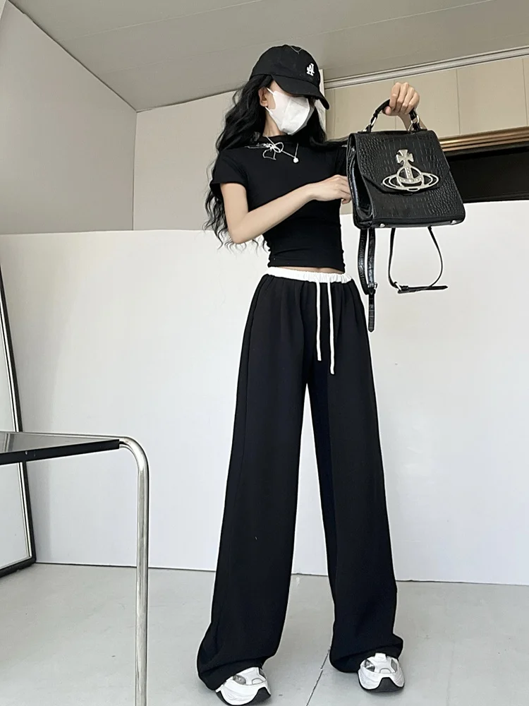 ゆったりフィットのスポーツパンツ、ワイドレッグカジュアルパンツ、女性用ハイウエストロングストレートカット、ドレープ感のあるストリートスタイル