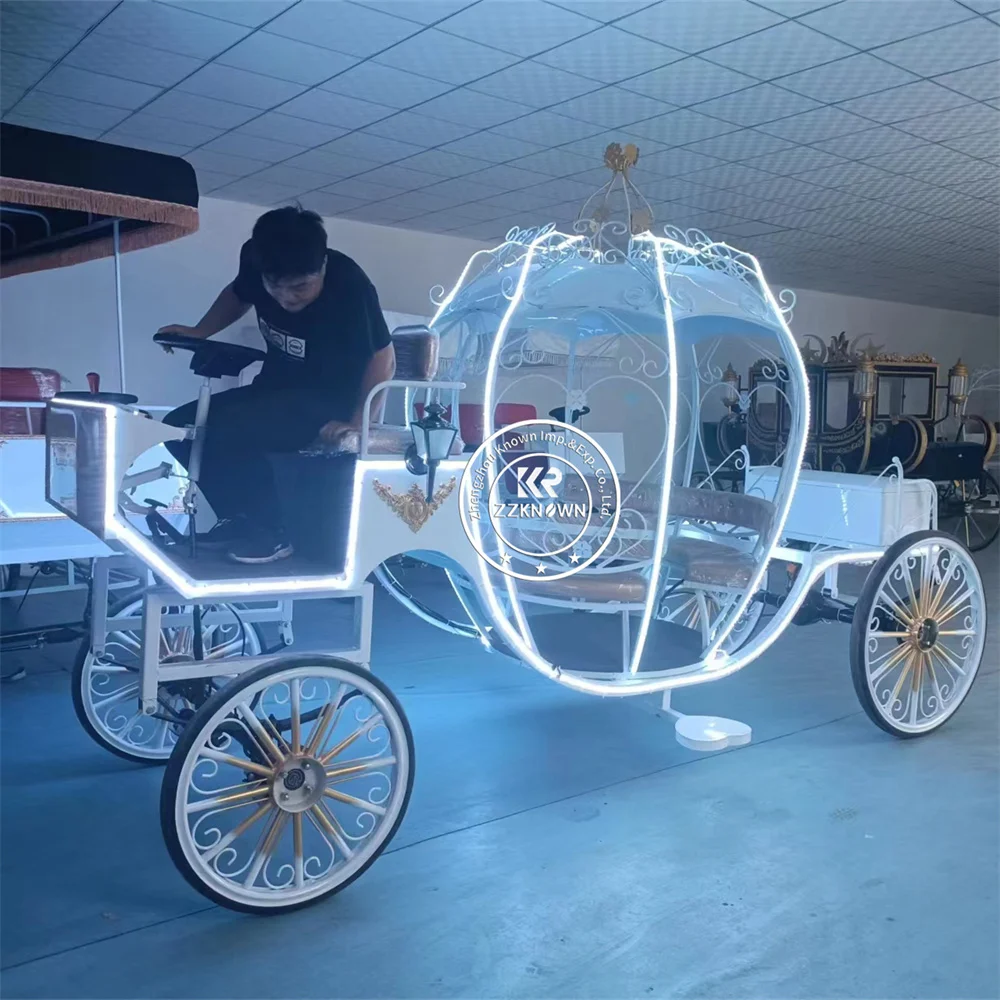 Royal Celebration Luxury Pumpkin Carriage Wedding Event Handmade Elegant Royal Princess Pumpkin Carriage