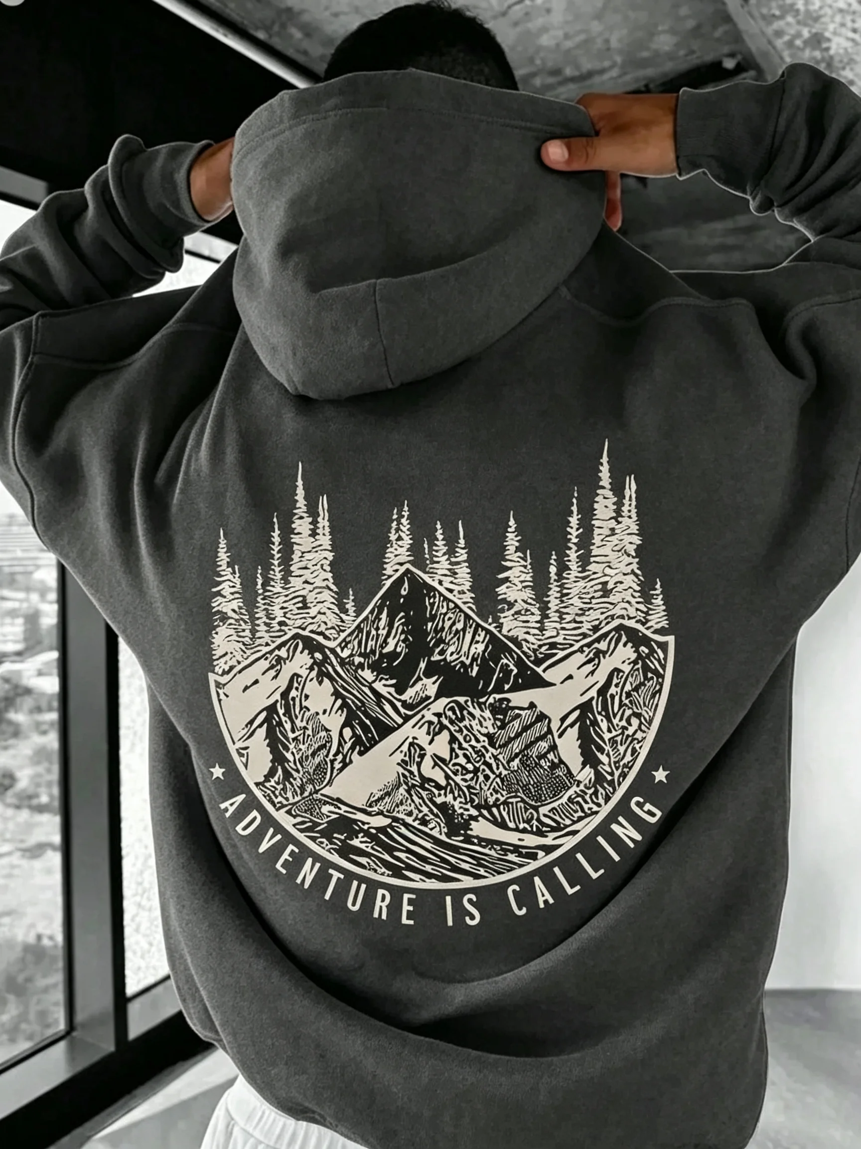 2026 New Unisex Oversized Hoodie Streetwear Adventure Is Calling Mountain Forest Back Print Autumn Winter Hooded Sweatshirt