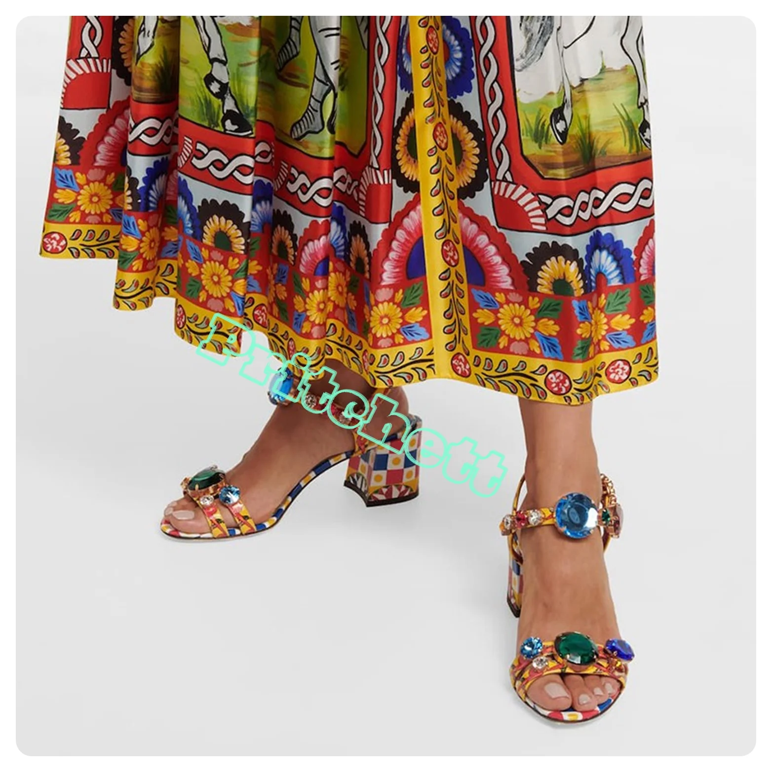 Colored Rhinestone Chunky High Heel Round Open Toe Women Sandals Ankle Strap Buckle Summer Shoes 2024 New Arrivals Luxury