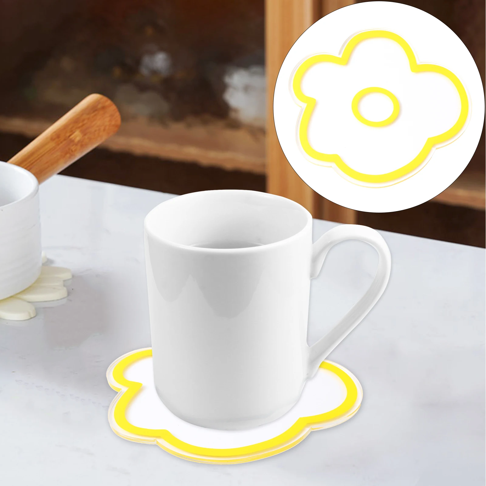 

1Pcs Acrylic Coaster Flower Design Transparent Heat Insulation Placemat for Home Tea Cup Table Mat Coasters Placemat