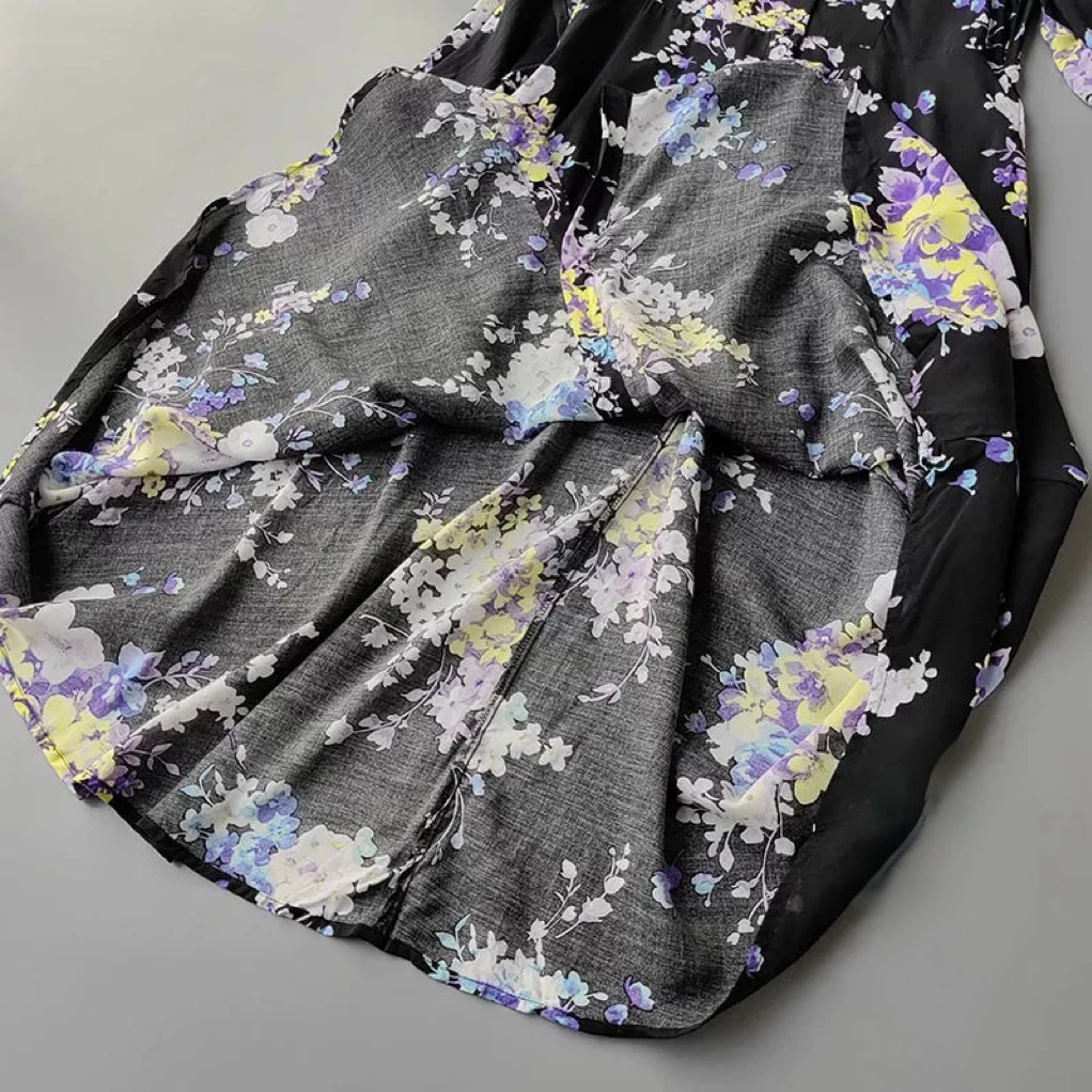 L'abito camicia a maniche lunghe slim fit con risvolto stampato retrò europeo, americano e spagnolo scende una vestibilità snellente e ampia per le donne