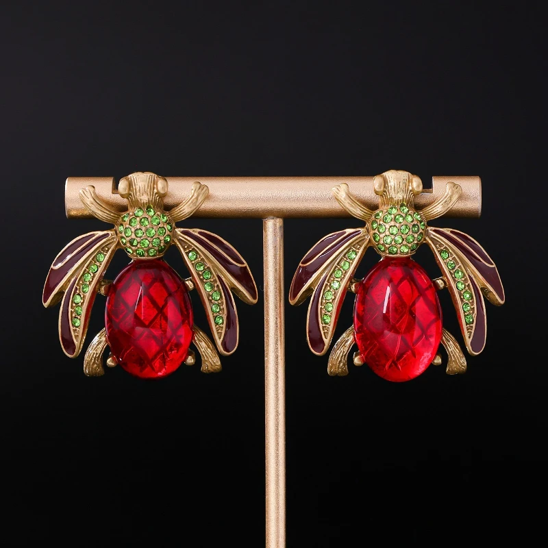Vintage Bee Shiny Rhinestone Earrings Elegant Crystal Insect Design Ladies Daily Party Ear Ornaments