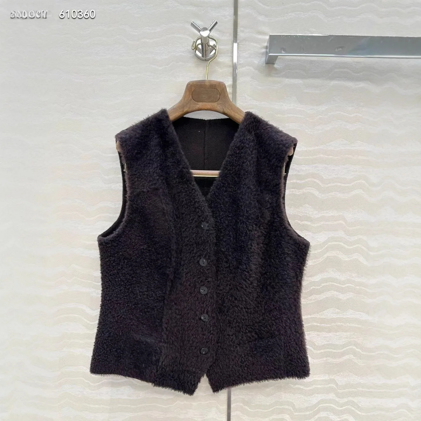 

Осень/зима, облегающий пригородный жилет из чистой шерсти из овчины в стиле пэчворк, шерстяной жилет с v-образным вырезом