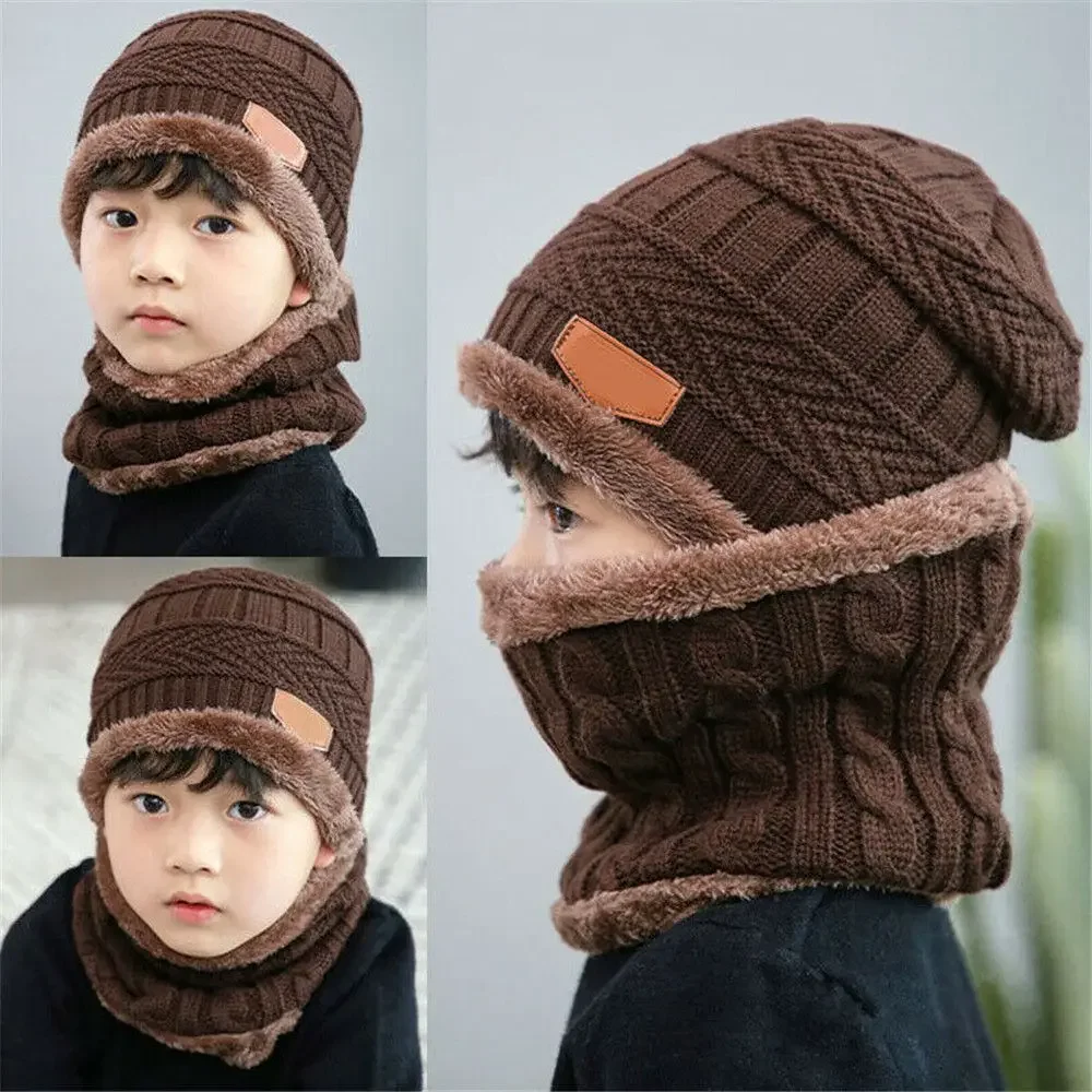 Caldo cappello lavorato a maglia per bambini con scaldacollo Set morbido set invernale in pile da utilizzare per il tempo di gioco dello sci scolastico