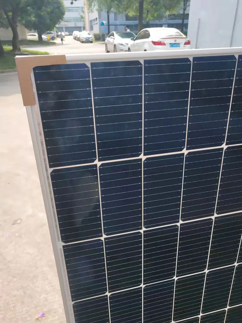 Waterproof Rigid Solar Panel 650 Watt 6500W Half Cut Cell MBB Solar System Home Off On Grid Solar Battery Charger Car Camping