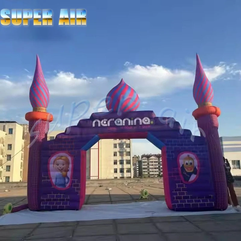 Dmuchany łuk w stylu świecznika do dekoracji imprez na zewnątrz, wyprodukowany w Chinach, z dmuchawą, na sprzedaż.