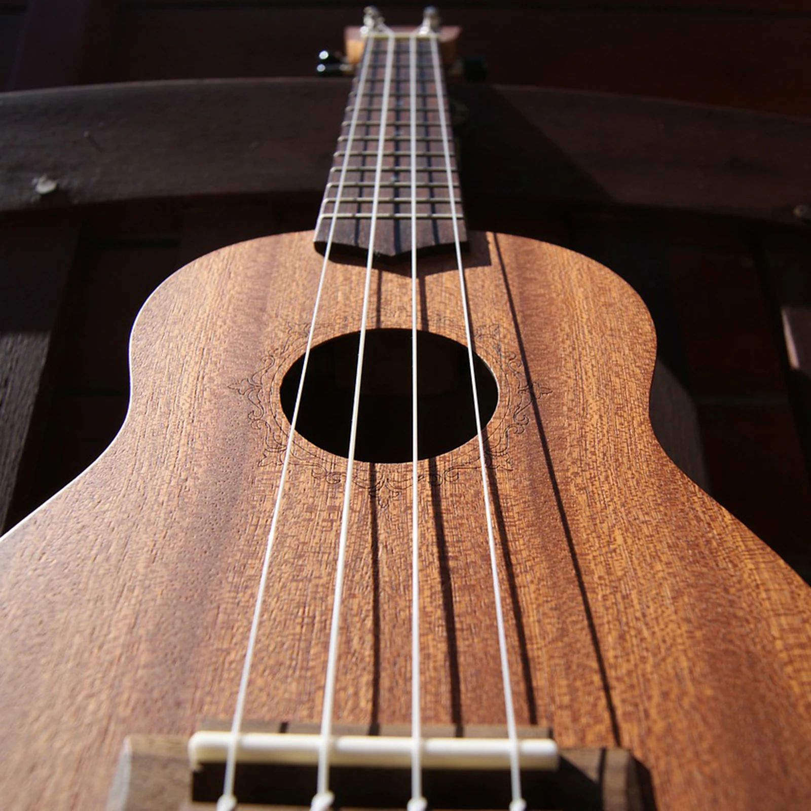 

4Pcs Ukulele Strings Carbon Material Durable Clear Bright Tone High Sustain Musical Wire Parts Ukulele Strings