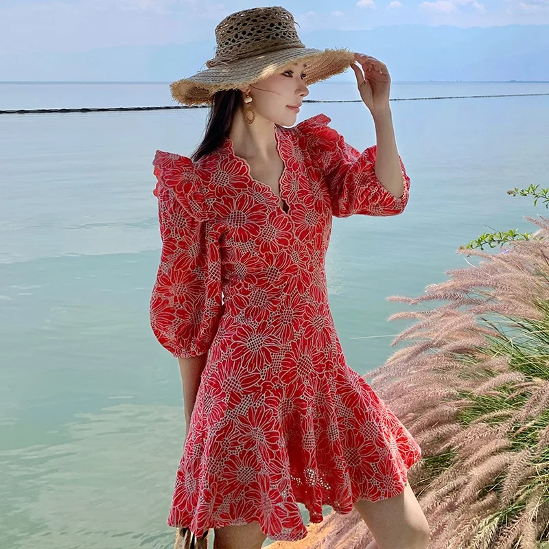 

Ретро-юбка Vaion Sle с тяжелой вышивкой, кружевом, пышными рукавами, короткая, в стиле тайского лотоса и ромашки, с высокой талией, рукавами-фонариками, V-образным вырезом.