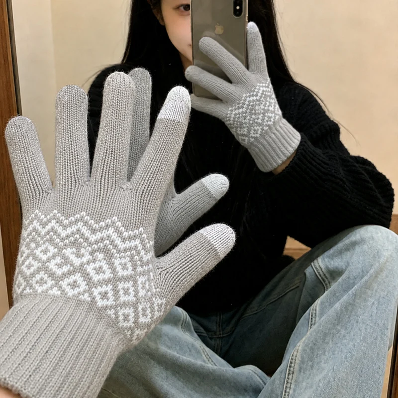 Women's Winter Gloves with Fleece Lining, Thickened, Wavy Stripes, Cold-Proof, Cute, Men's Touchscreen-Compatible, Warm, Knitted, Adult Cycling Gloves