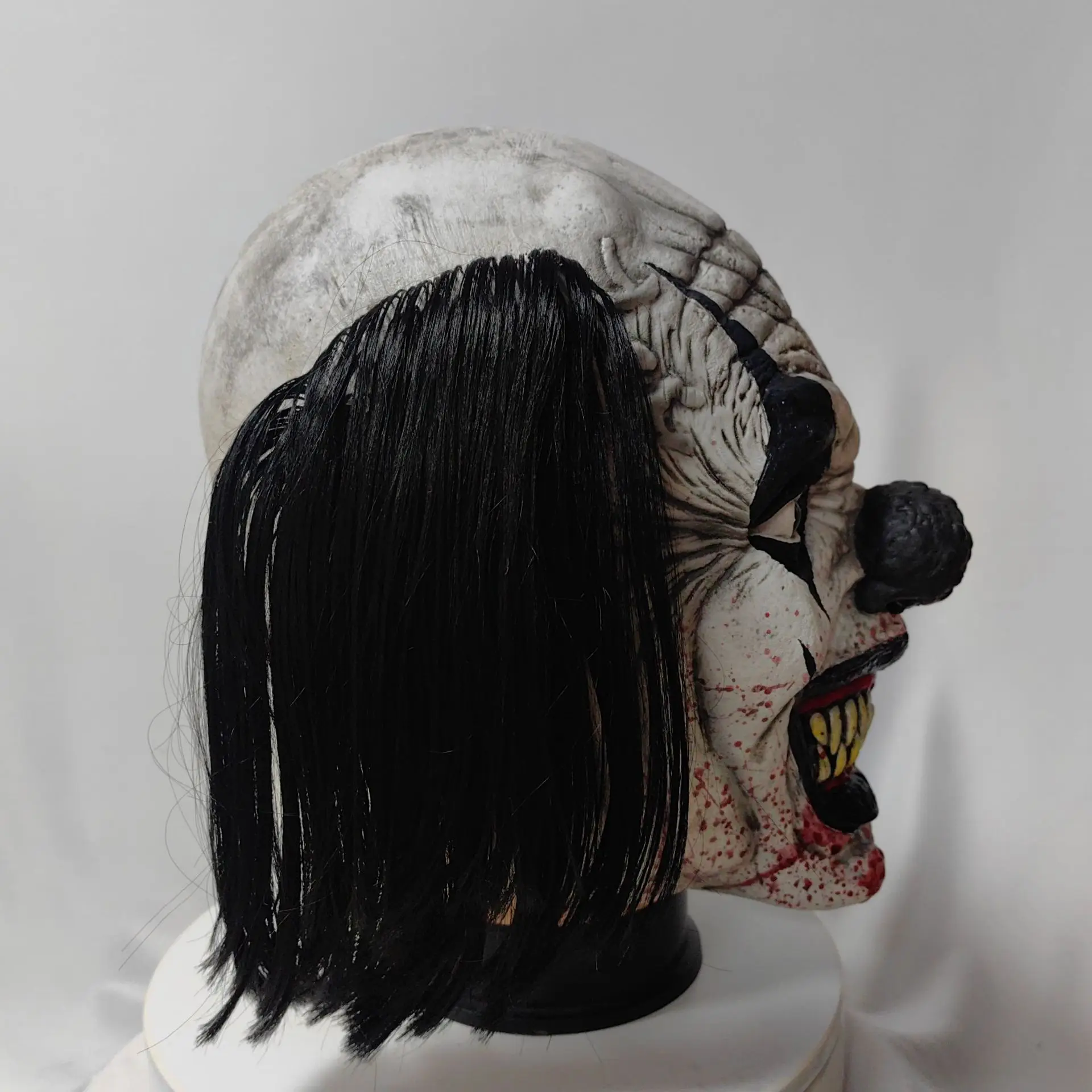 Horror Sorriso Maschera da clown Cosplay Spaventoso Naso nero Capelli Joker Casco in lattice Carnevale di Halloween Vestire Costume da festa Puntelli