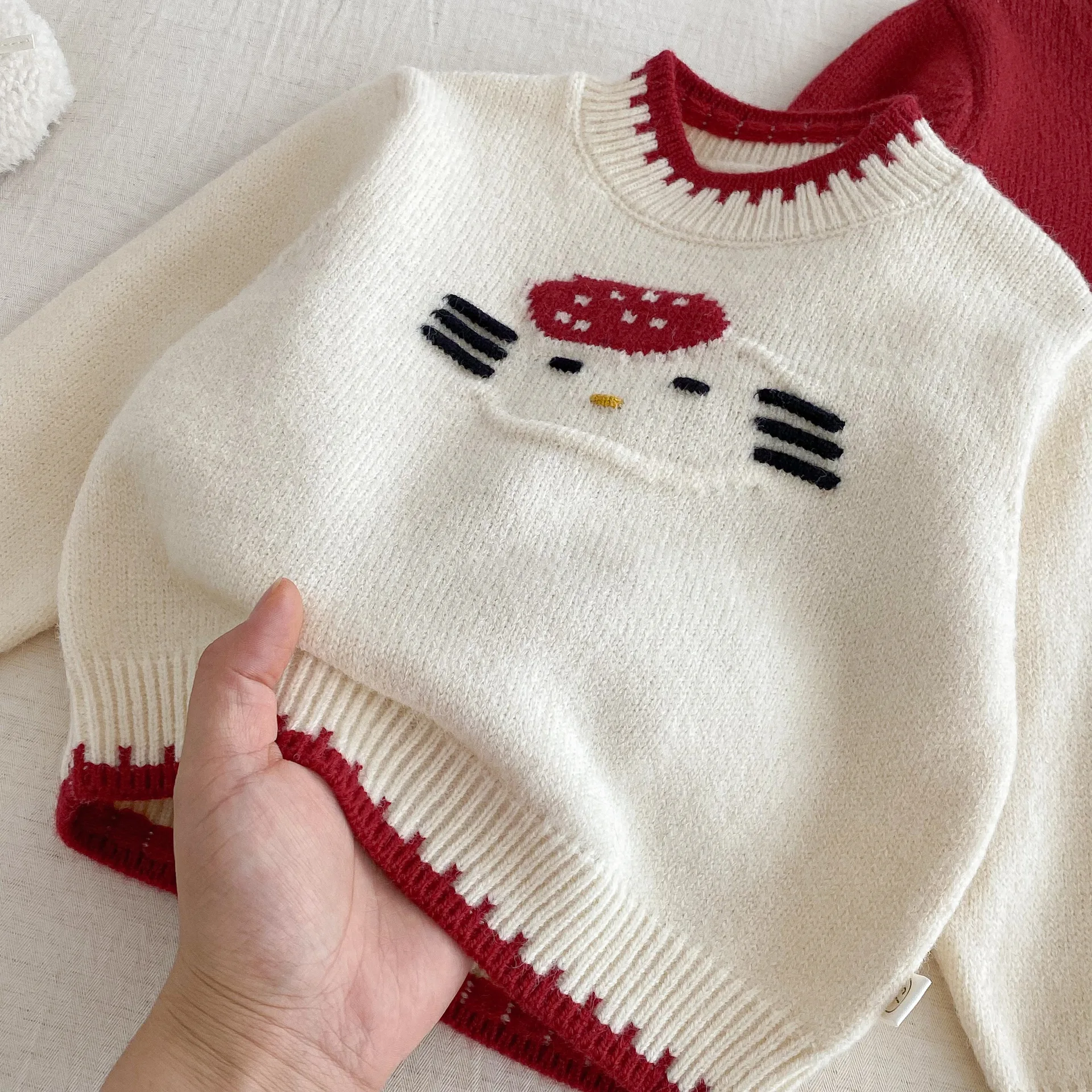 2025 Nieuwe Meisjes Kleding Cartoon Trui Meisjes Bunny Kat Gebreide Trui Zachte Niet-irriterende Winter Koreaanse Stijl Warme Top