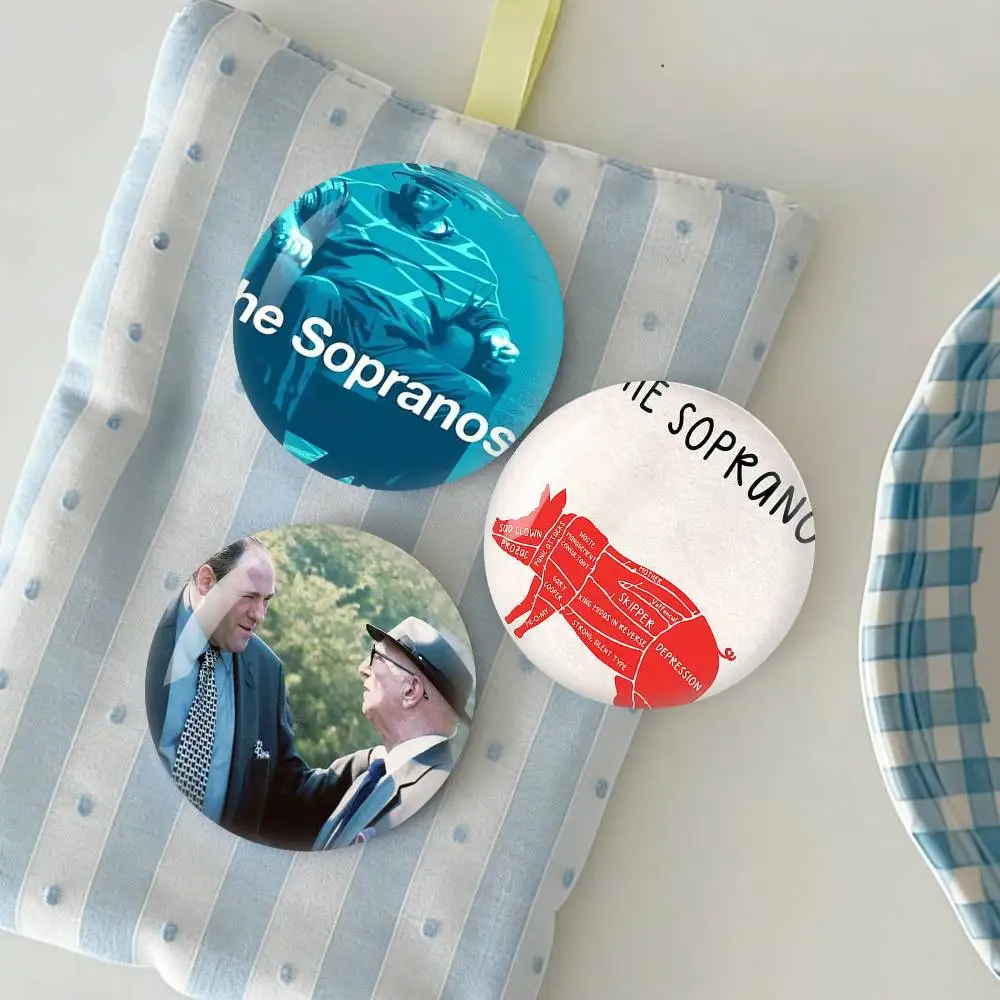 

TV The S-Sopranos-S Badge fragmentation laser Game Figure Soft Button Pins Handmade Cartoon Round Brooch Bag