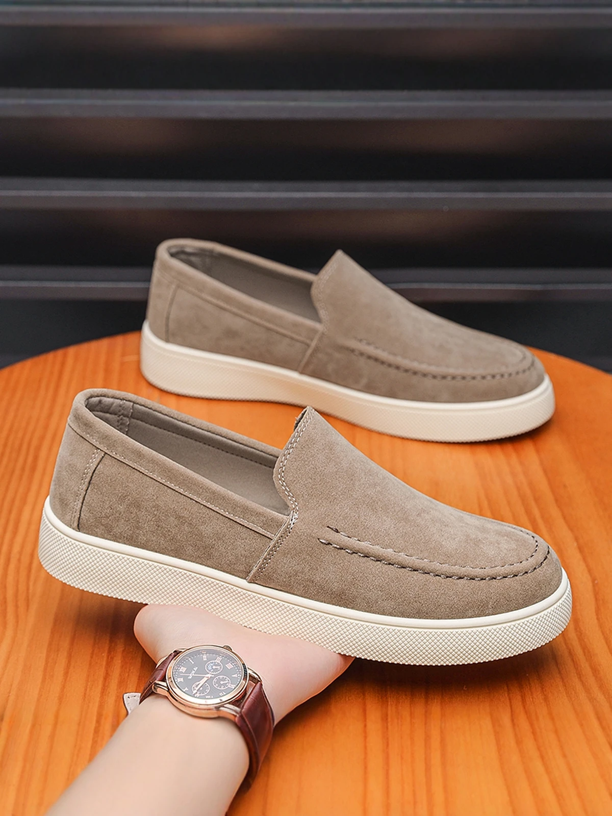 

Men's Summer Slip-On Sports Casual Breathable Soft Bottom Simple Style Loafers Fashionable Single Shoes Comfortable Footwear