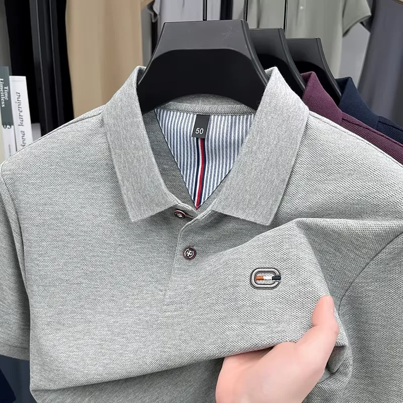

Высококачественные 100% Хлопок короткими рукавами Polo рубашки роскошные модные бренды вышивка новый воздухопроницаемый рекреационный перевернутый воротник футболка новый летний мужской костюм