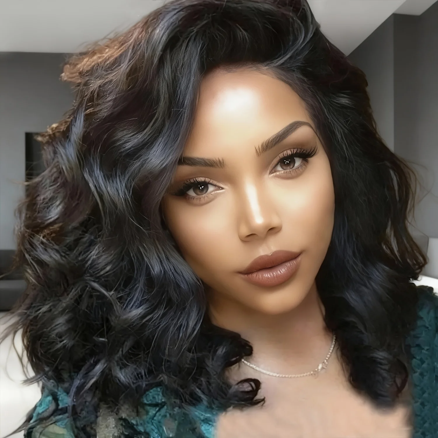 Women's long black wig—Sophie Yan voluminous, thick, curly synthetic black hair with a natural, realistic look.