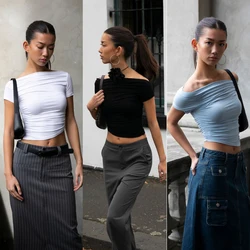 Estate Nuova T-shirt da donna Sexy manica corta Moda Tees Slash Neck Pieghe Crop Top Casual Streetwear Aderente Solid Basic T-shirt