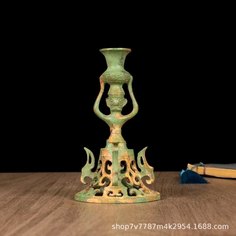 Brass alloy craft item: Sanxingdui statue of a kneeling figure, home decoration ornament