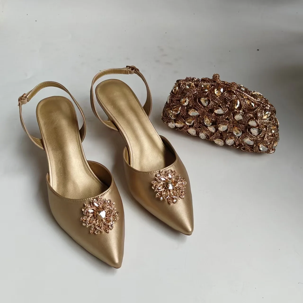 Full Diamond Pointed Baotou High Heels Sandals Crystal Rhinestones Wedding Dinner High Heels Shoes and purses view 3