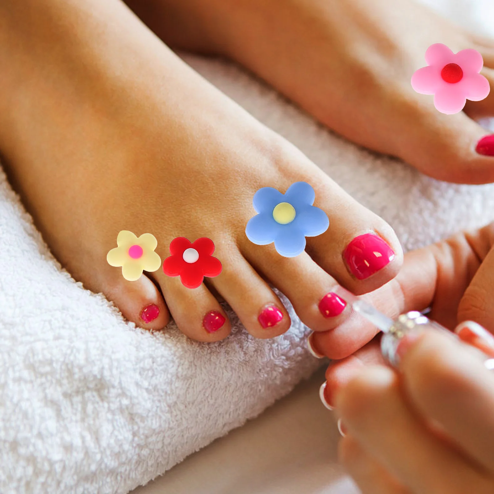 

8Pcs Silicone Toe Separators Soft Flexible Flower Design Reusable Pedicure Toe Spacers for Women Nail Polish Separator