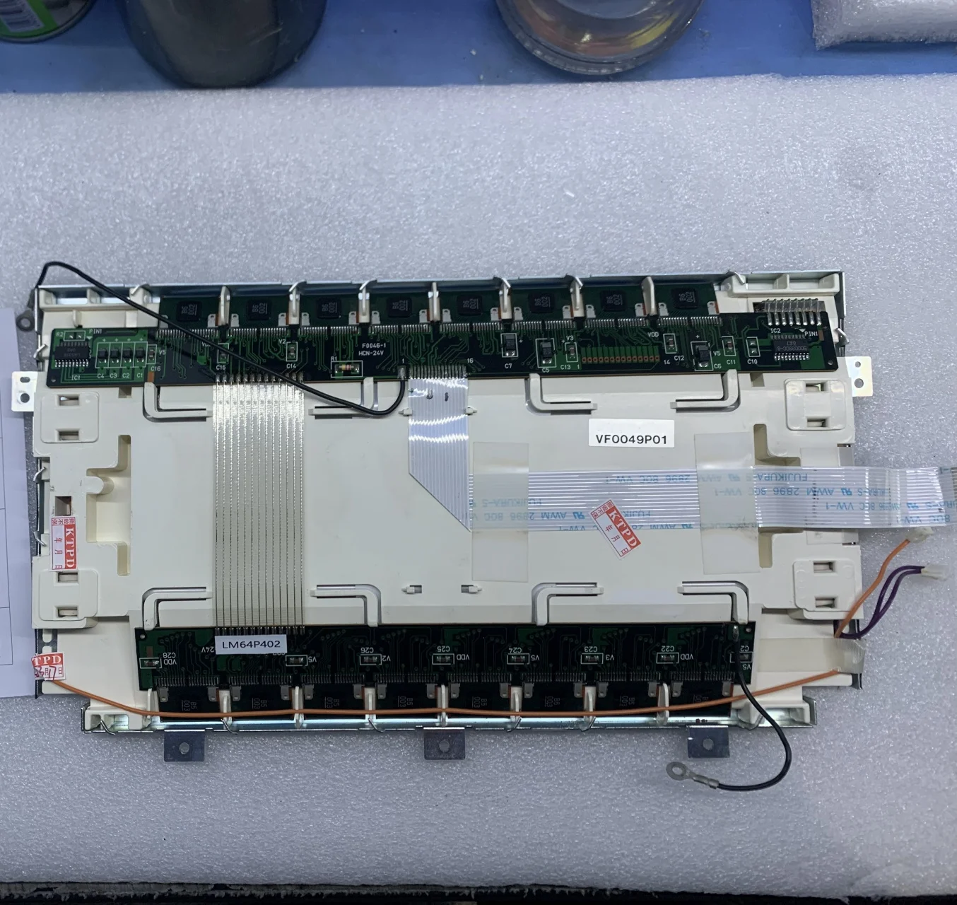 LM64P402 LCD Screen Display Panel