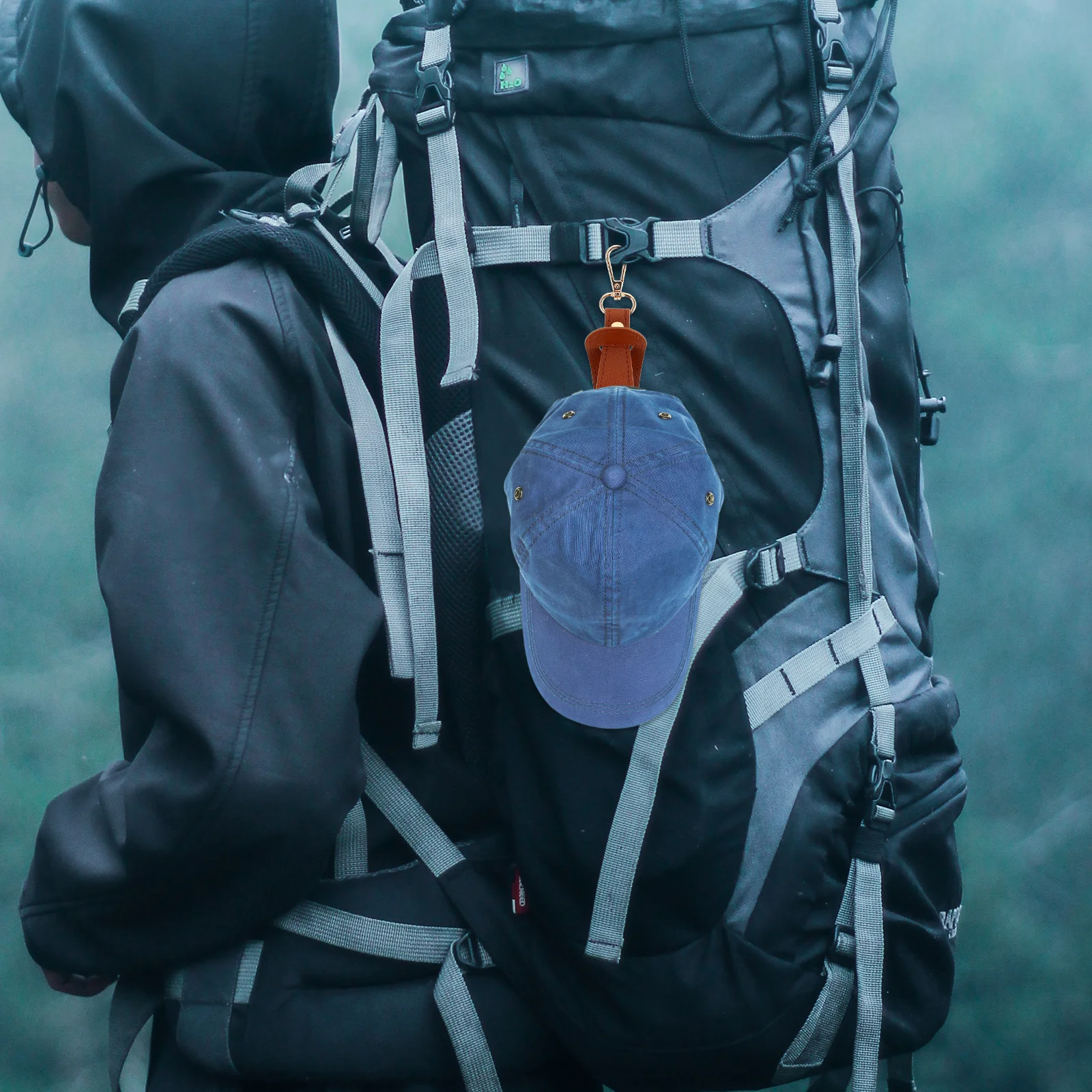 

Travel Hat Clip Minimalist PU Hat Holder Clip for Backpacks Handbags Sunglass Holder Travel Accessory Handbag Mitten Clips