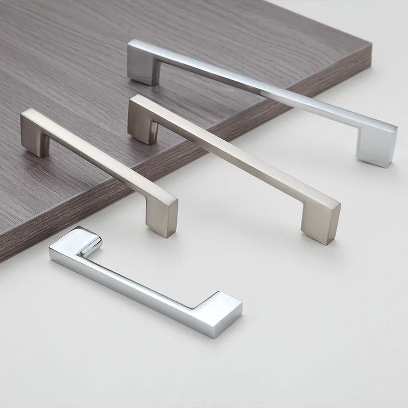 Furniture Handles Bright Chrome Cupboard Wardrobe Pulls Solid Aluminum Kitchen Cabinets Pulls Handles for Cabinets and Drawers