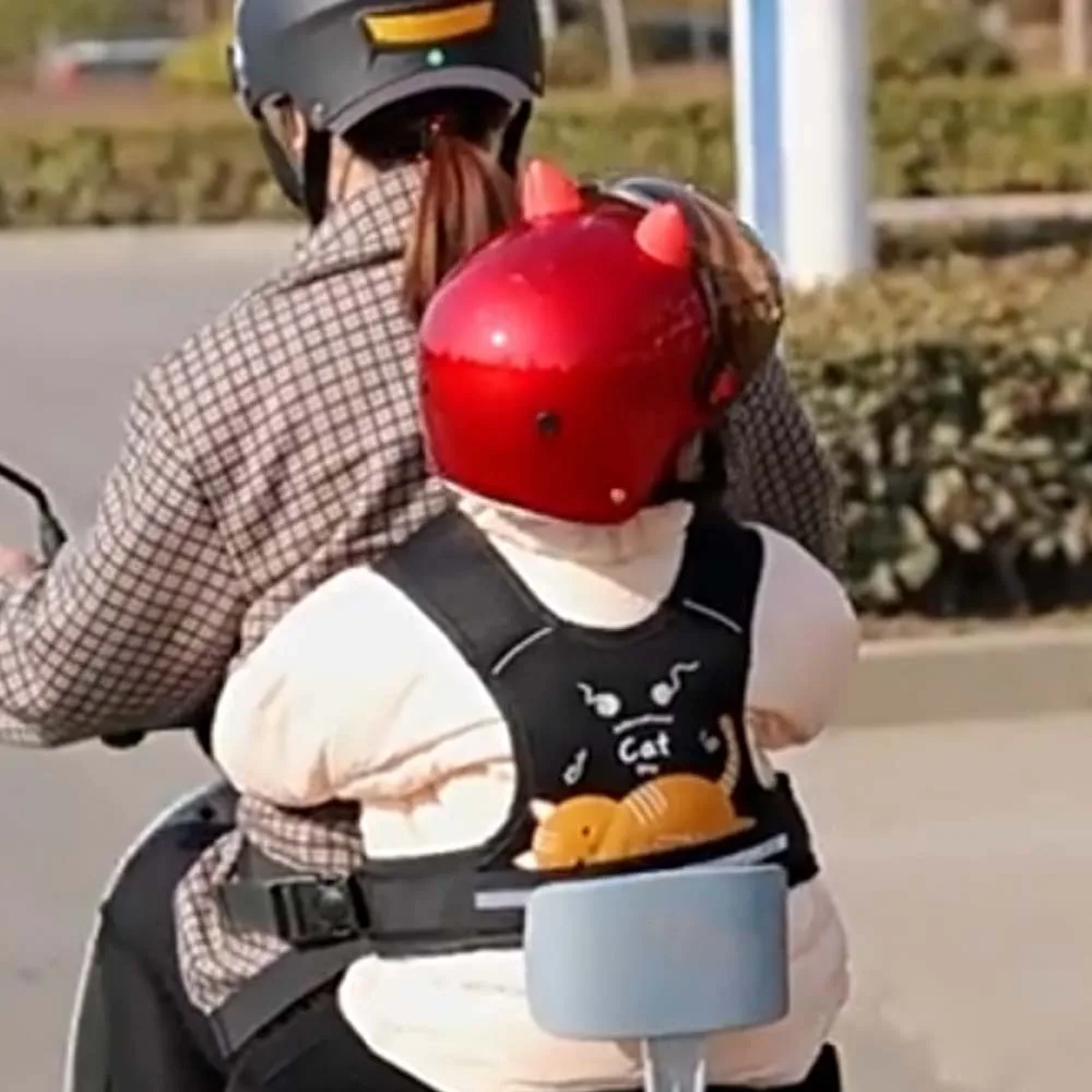 مركب الإسفنج دراجة نارية مقعد سترة حزام أكسفورد القماش قابل للتعديل الاطفال سلامة مقعد تسخير مريحة قوي الصدر حزام الأمان