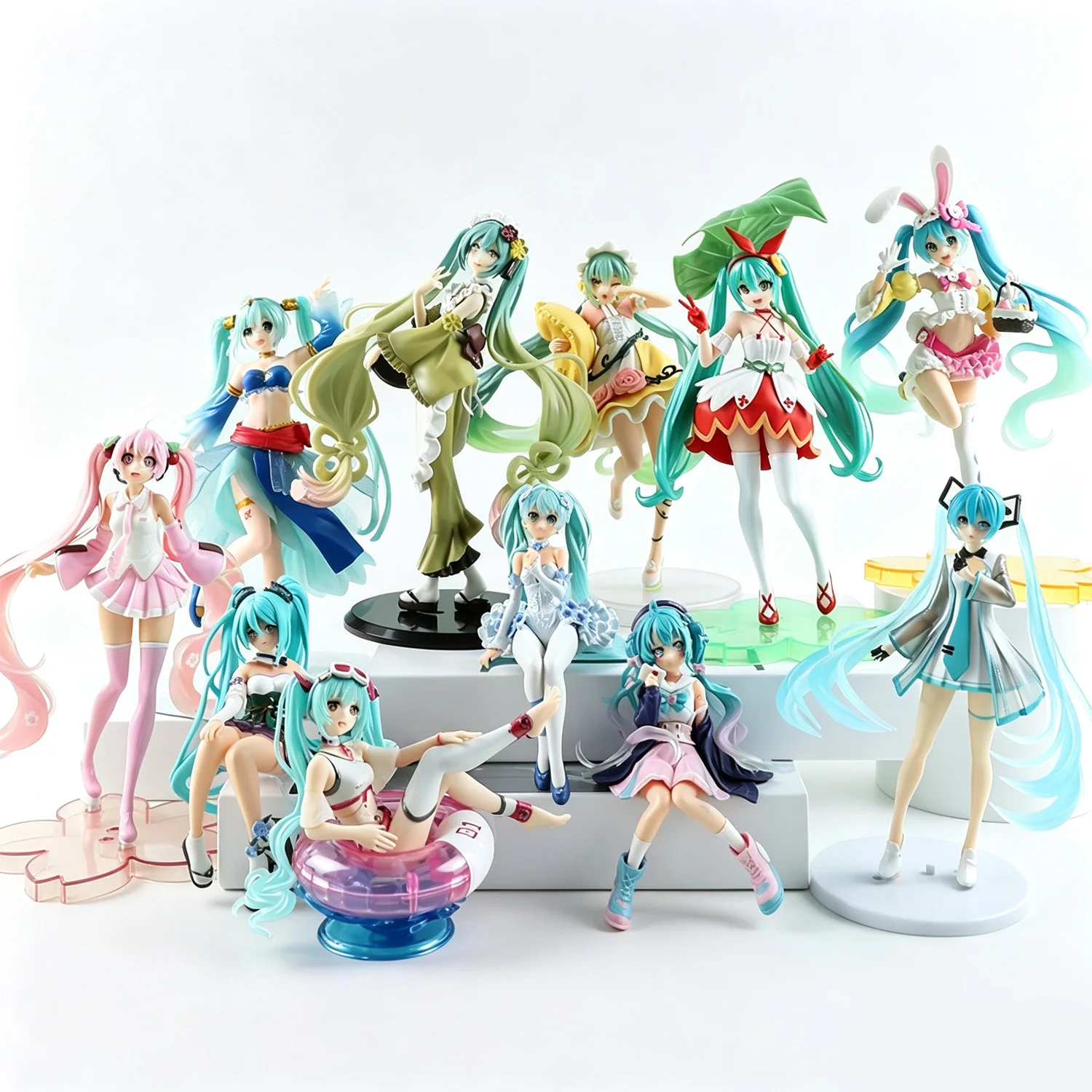 Hatsune Miku Character Figure Mixed Theme Designs Various Postures Desktop Collectible Figure For Collection And Hobby Gift