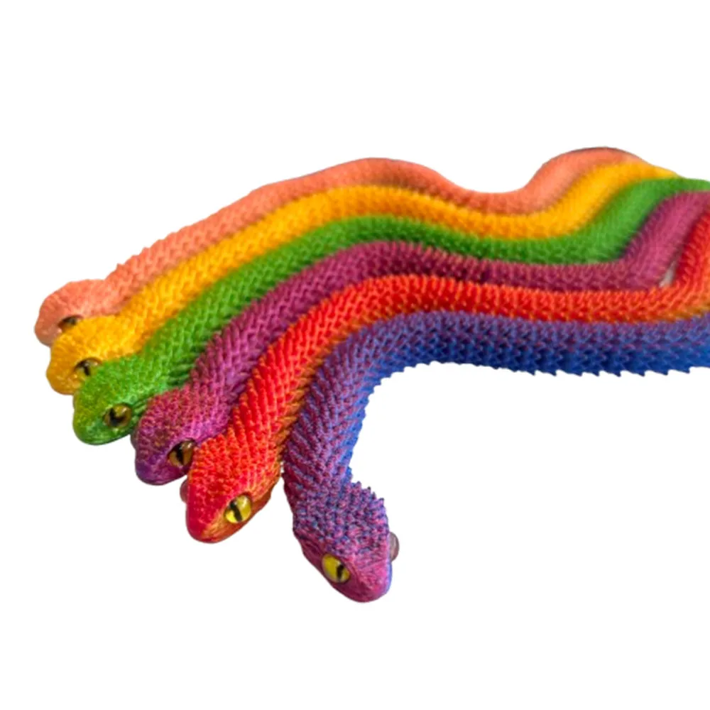 La nueva figura de Viper impresa en 3D para el Año de la Serpiente tiene una articulación de serpiente que puede simular un pequeño serpiente como modelo animal.