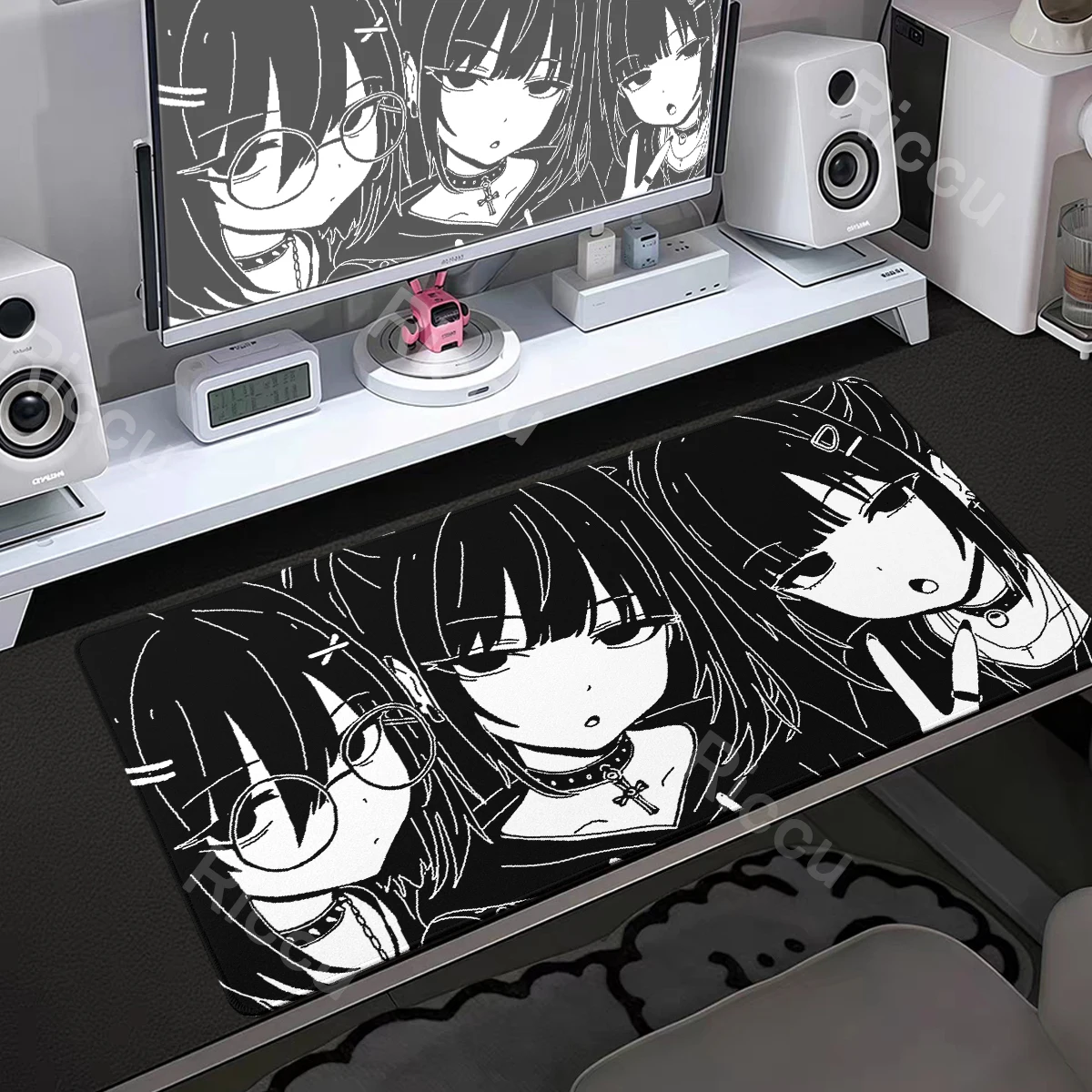 Anime Girl Non-Slip Mouse Pad Large Gaming Mousepad Keyboard Pad Laptop Computer Desk Pad Black White Extended Mouse Mat Carpet