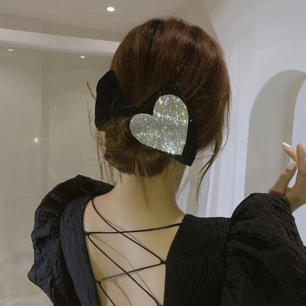 

Heart Rhinestones Bun Maker Creative Hair Donut Shaper for Women Office Daily Party Hair Styling Accessory Rhinestones Bun Maker