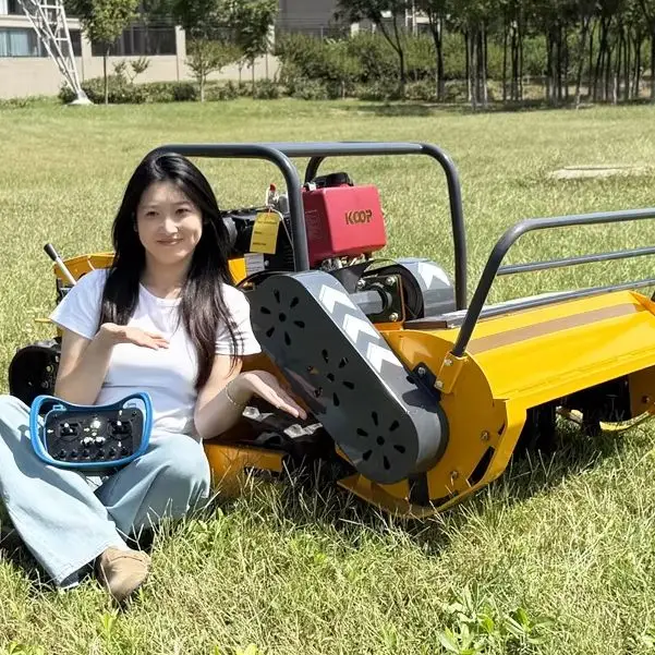

Customized Cordless Flail Mower with EPA Euro 5 Diesel Engine Cutting Widths 800mm/1000mm/1200mm for Lawn Farm Bushes Maintenanc