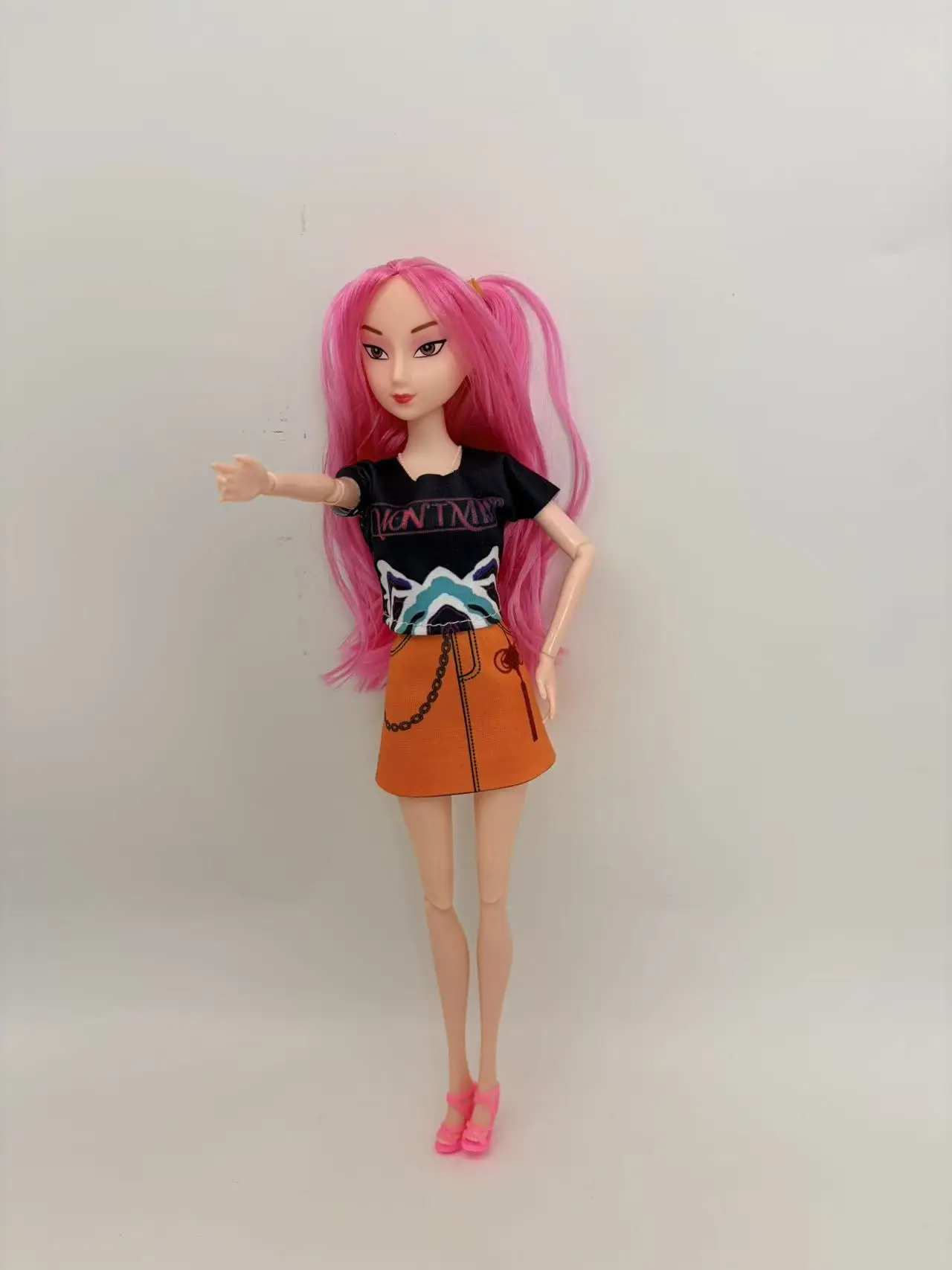 2026 New Girl Gift Idol-style long-haired posable doll, fully jointed × mix-and-match outfits, perfect birthday surprise view 6