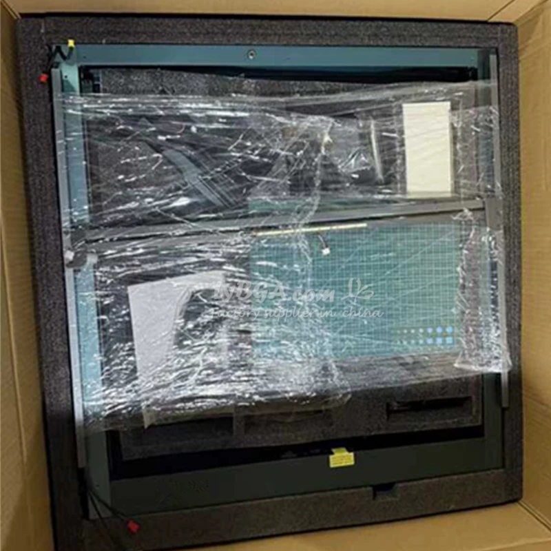 

Лазерный гравер с двумя лазерными головками 400x400 мм для гравировки и резки металла, бумаги, стекла, пластика, кожи, дерева