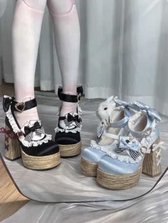 Retro Style Round Toe Platform Women Marry Jane Shoes Wood Pattern Chunky High Heels 12CM Buckle Strap Design Pumps Shoes