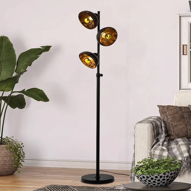 

2023 New Style French Retro Dormitory High-end Living Room Floor Lamp Next to the Sofa Coconut Shell American Ins Floor Lamp