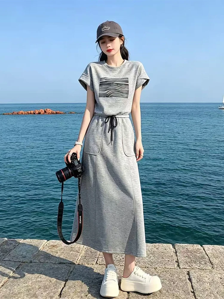 

Grey Short Sleeve T-Shirt And High Waist Midi Skirt Casual Style Two-Piece Set for Women Comfortable Loose Fit Summer Outfit