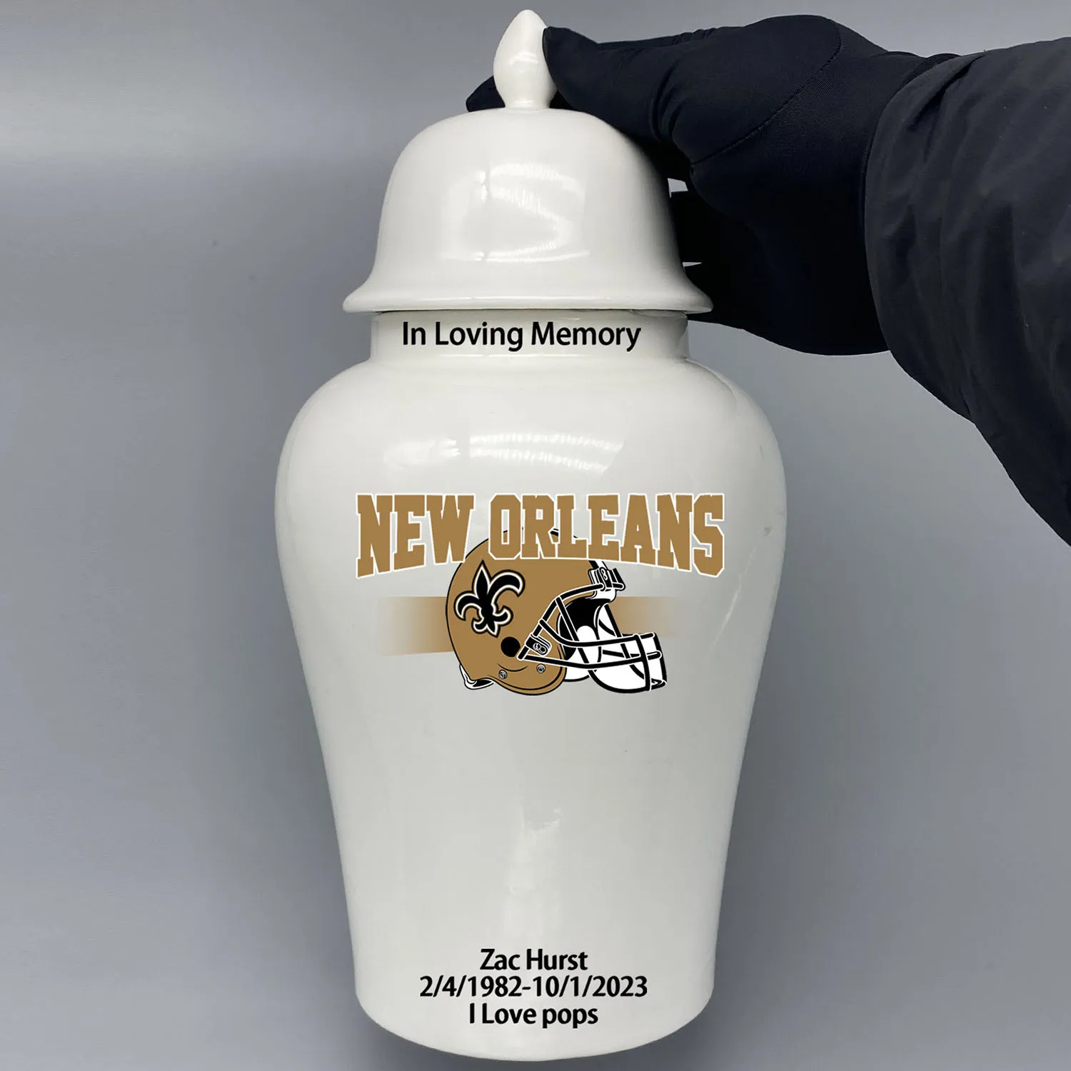 Large Urn for New Orleans Saints-themed Logo Urn.Please send me the customize information-name/date and number on the urn