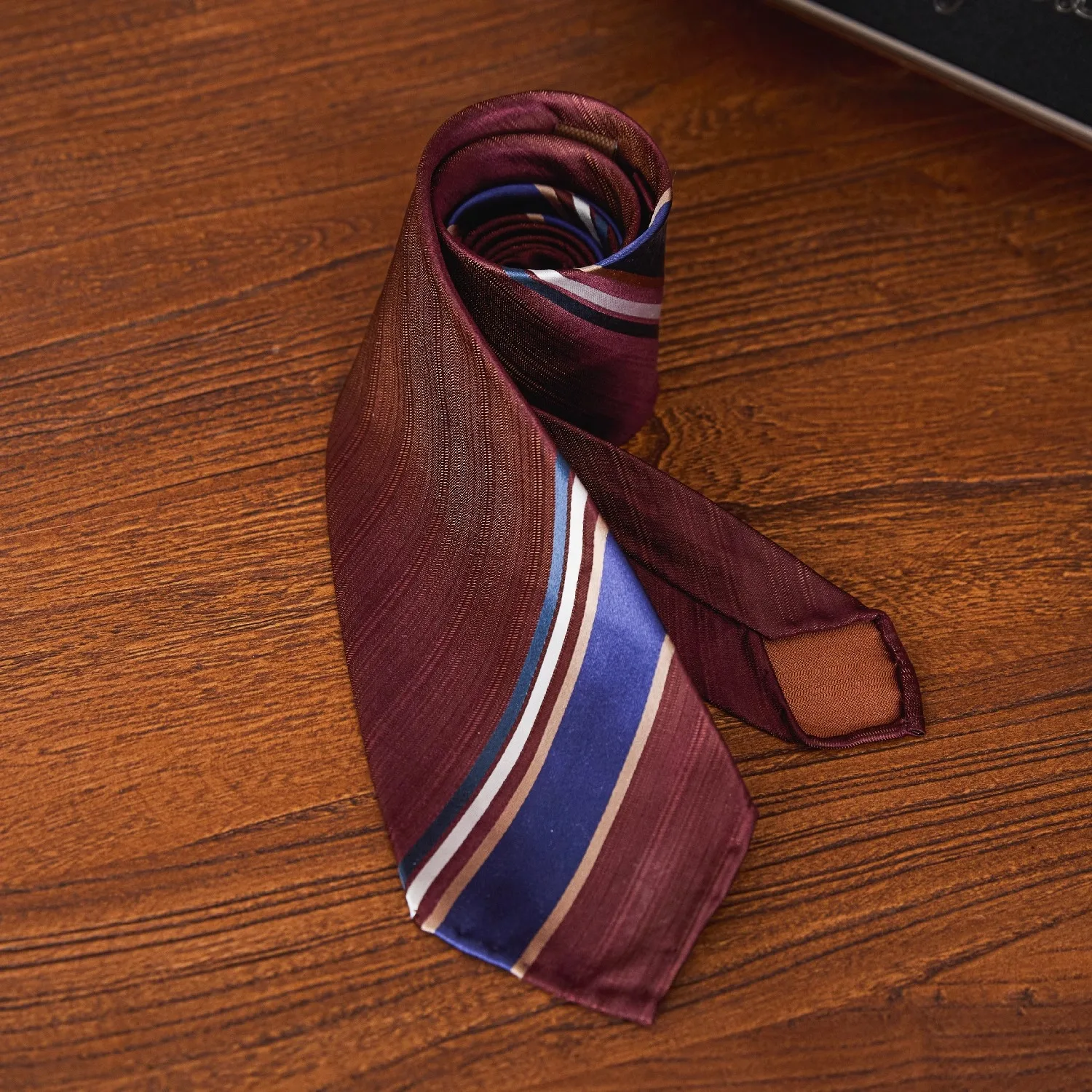 

Men's 100% Mulberry Silk Business Tie - 2025 Summer Yarn-Dyed 3-Fold Wool-Lined Handmade Necktie