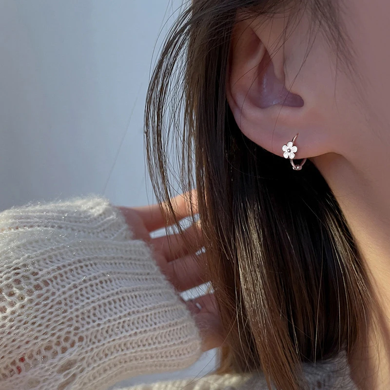 1 Pair High Quality Elegant Earrings Light Luxury Flower Ear Buckles Earrings For Women Girls Gift Fashion Senior Jewelry