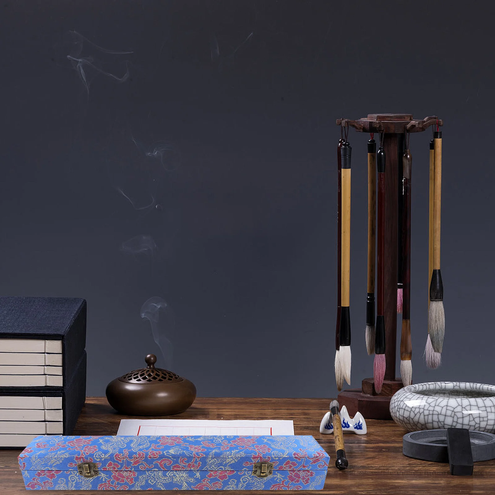 

Classical Embroidered Hand Fan Storage Box with Alloy Clasp Perfect for Collecting and Displaying Foldable Fans