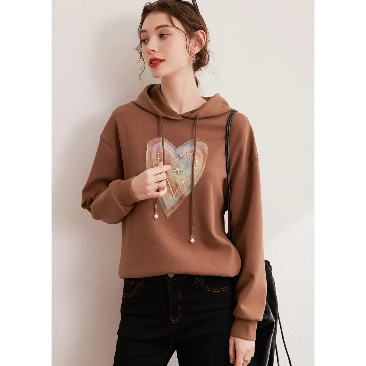LOUIS YAO 2025 Autumn Hoodie with Color Contrasting Patchwork Casual Falling Shoulder Sleeves Loose Women's Hoodie