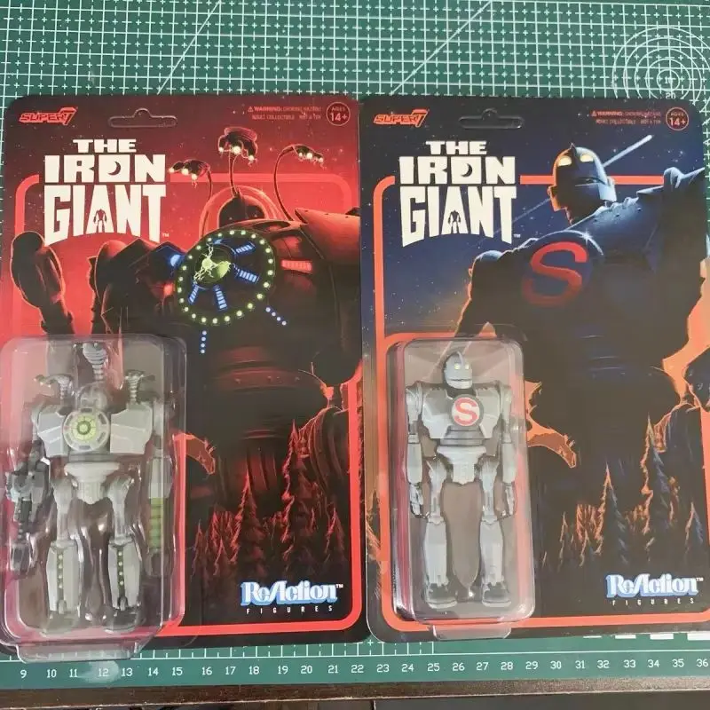 In Stock Super7 The Iron Giant Battle Form ReAction Figure Toy Variants Movie Model Toy Collection Gifts Doll  Birthday