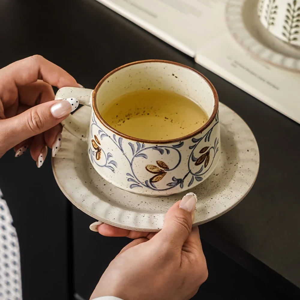 300ml Vinatge Ceramic Coffee Cup and Saucer Porcelain Light Luxury Restaurant Homehold Drinkware Set Hot Milk Tea Cup Saucers