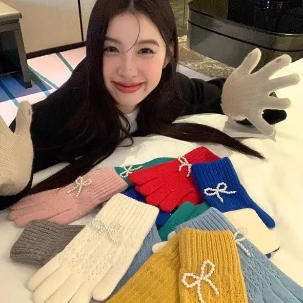 

Winter Warm Knit Glove Bow Pearl Short Wrist Touch Screen Compatible Five Finger Gloves Coldproof Ski Work Full Fingered Mitten